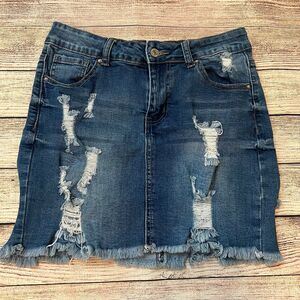 Forever 21 Women's Juniors Distressed A-Line Denim Short Skirt